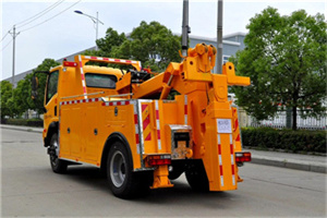 奇台高速路拖车费