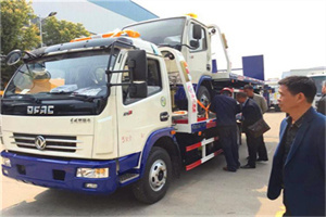 奇台汽车道路救援拖车价格